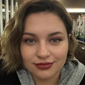 Meet your Posher, Brittney